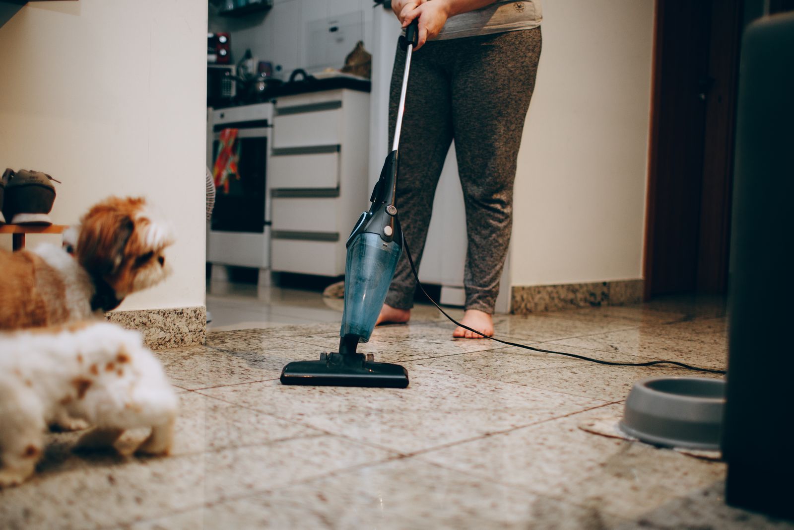 Shawnee Retail Floor — Commercial cleaning in Shawnee, KS